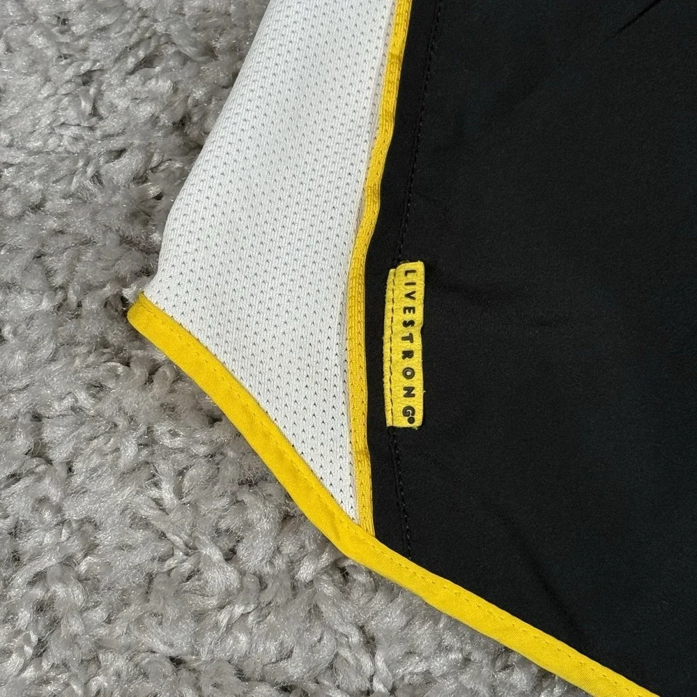 Nike Women's Tempo Shorts Livestrong Size M 467936-038 Dri-Fit Yellow Black‎